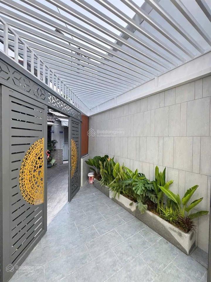 Nhà mới ngay tỉnh lộ 10  40m2  3 tầng  3pn  ngang 4 sát khu tên lửa giáp quận 6 hẻm thông