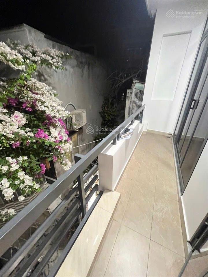 Chủ kẹt bán gấp nhà mới 60m2 (5x12m) 4.x tỉ kinh dương vương giáp q6  2 tầng  sát hẻm xe tải