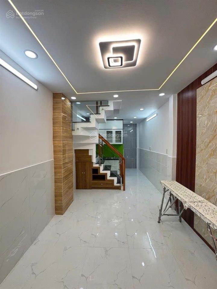 Hẻm thông trương phước phan, bình tân  giáp q6  2 tầng mới tinh  sát mặt tiền  nhỉnh 2 tỉ