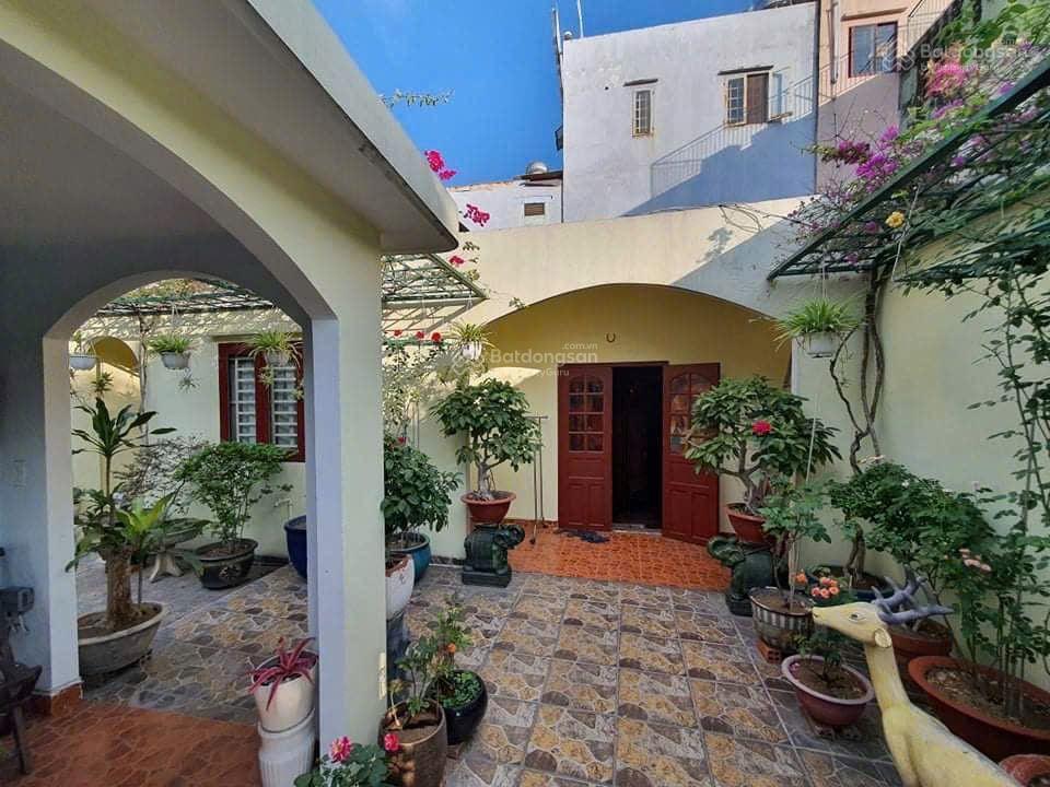 Bán villa đồng nai 205m 2 tầng  52 tỷ  biệt thự cổ điển