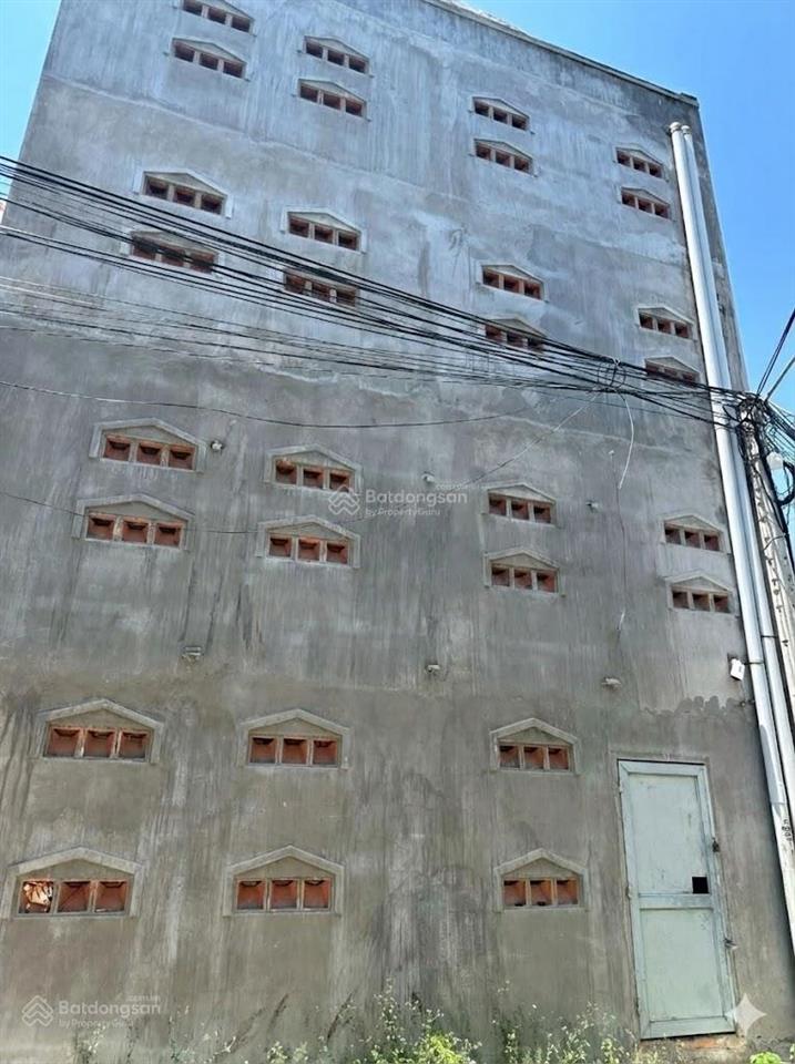 Bán đất 224m2 tại thủ khoa huân, phan thiết  tặng kèm nhà 4 tầng kiên cố