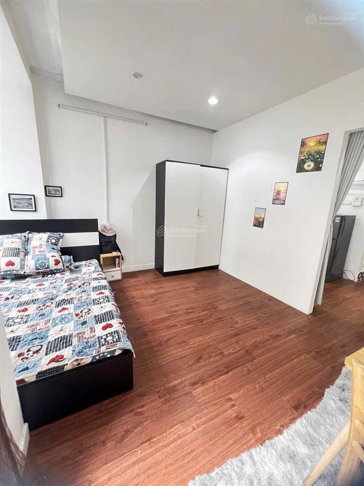 Cho thuê nhà hoa hồng 64m² 4 tầng  35.5 triệu/tháng
