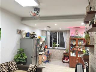 Chung cư screc, 974a trường sa, q3 2p ngủ, ntcb, 12tr5, 86m2