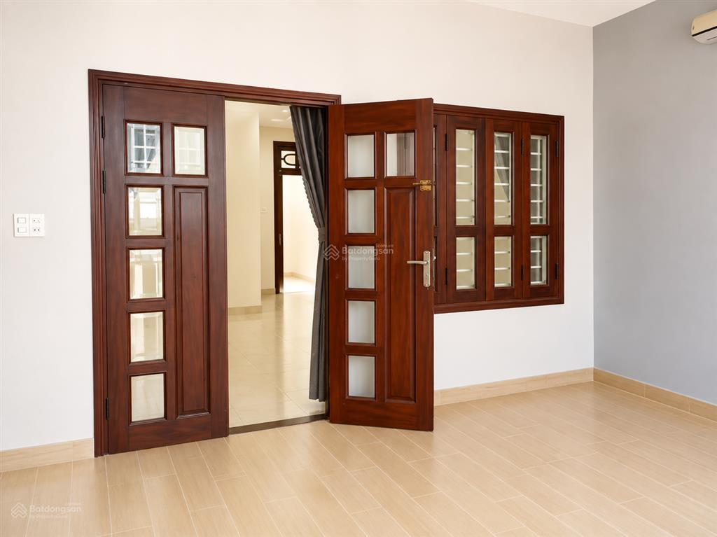 Cho thuê nhà huỳnh văn bánh 77.4m² 4 tầng  34 triệu/tháng