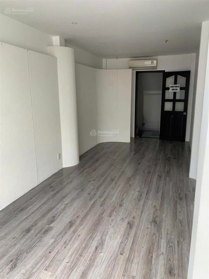Cho thuê nhà phan đình phùng 42m² 3 tầng  26 triệu/tháng