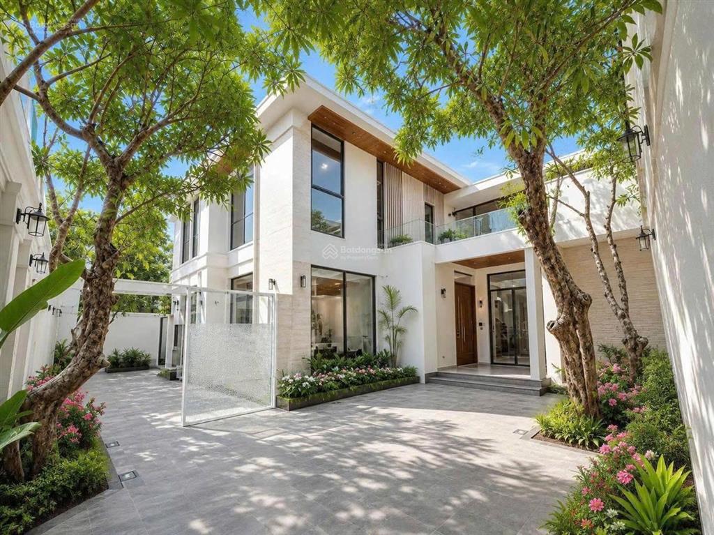Cho thuê nhà trần quốc toản 815m² 3 tầng  150 triệu/tháng