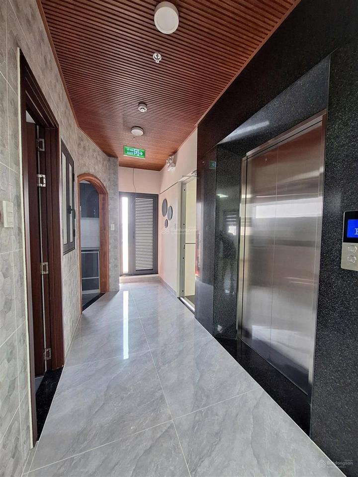 Cho thuê nhà ung văn khiêm 247,5m2 10 tầng  290 triệu/tháng