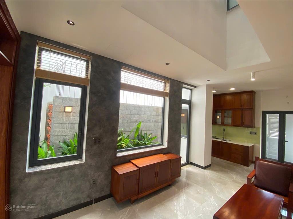 Hailongreal nhà 6.6tỷ, dt 5.5x16m, 4 tầng, nguyễn bình, gần 3 trường đại học, gần công viên, sông