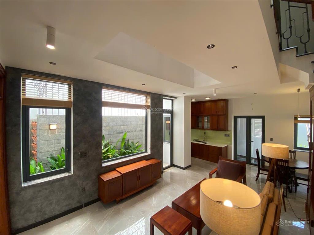 Hailongreal nhà 6.6tỷ, dt 5.5x16m, 4 tầng, nguyễn bình, gần 3 trường đại học, gần công viên, sông