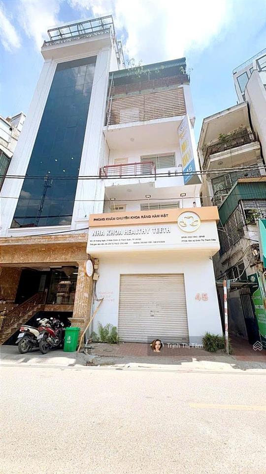 Chính chủ cần bán nhà mp hoàng ngân  68m2 lô góc 3 thoáng  mt 5,5m  giá 25 tỷ  còn thương lượng