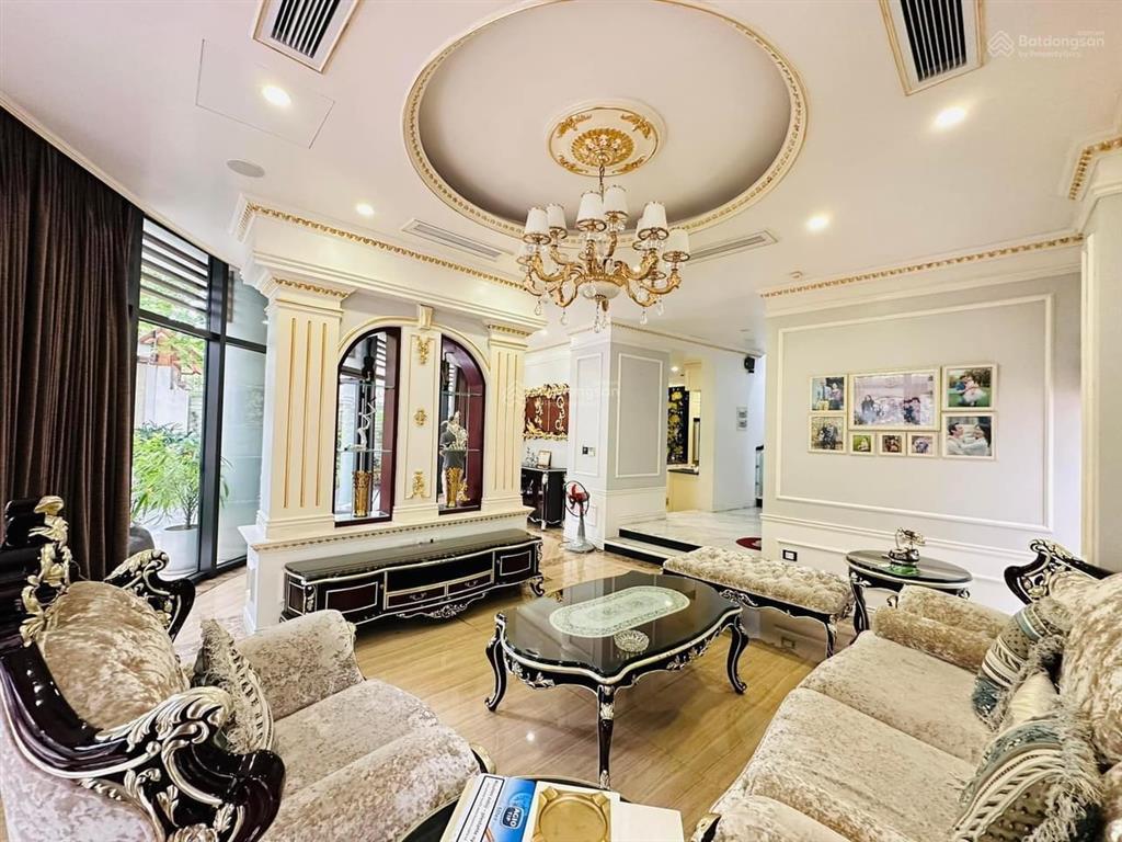 Hiếm! bán biệt thự công viên cầu giấy  320m2 mt 15m  gần công viên đẳng cấp giữ tiền 0965 118 ***
