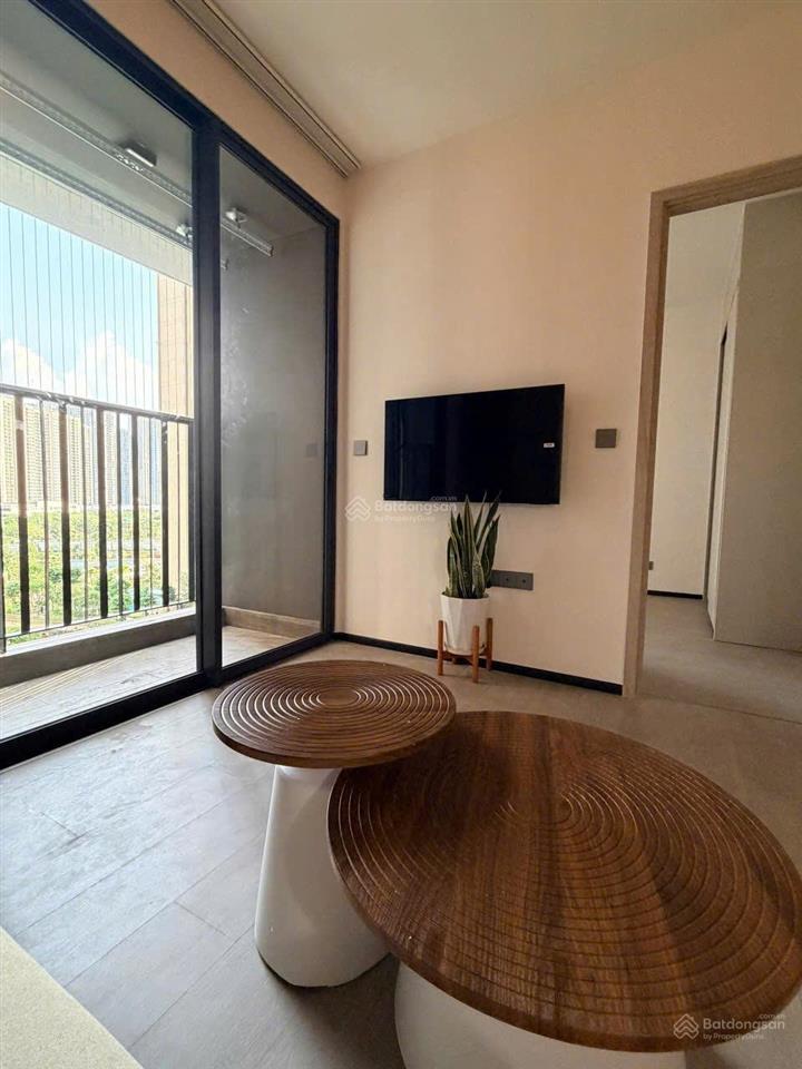Căn đẹp 1pn  dt 42.2m²  giá 2,95 tỷ, cần bán giải tỏa áp lực, nhận nhà t10/2026, 0965 118 ***