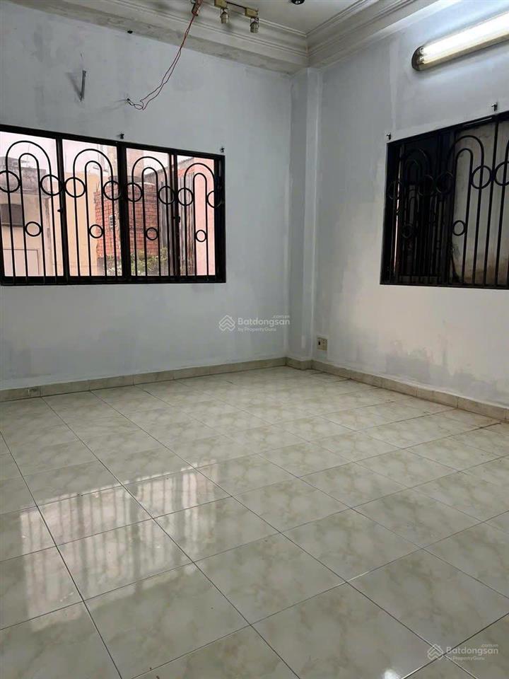 Cho thuê nhà phan đăng lưu 78m² 4 tầng  90 triệu/tháng
