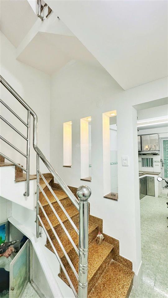 Cho thuê nhà cô giang 56m² 3 tầng  16 triệu/tháng