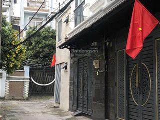 8,9 tỷ  giá quá tốt, chỉ nhỉnh 100tr/m2 nhà 3pn 80m2 cách mt lê quang định 30m, gần chợ bà chiểu