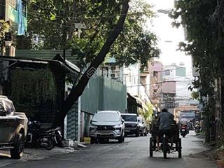 9,3 tỷ  dưới 100tr/m2 cho nhà dt 94m2 đường bùi đình túy  cách hxh 8m chỉ 1 căn