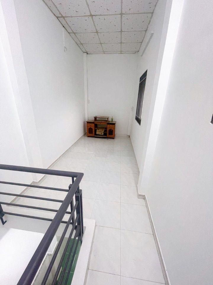 GẦN CHỢ THẠNH XUÂN, NHÀ MẶT TIỀN 7m, GIÁ CHỈ 710tr (tl), NHÀ TRẢ GÓP, TRƯỜNG CĐ ĐIỆN LỰC