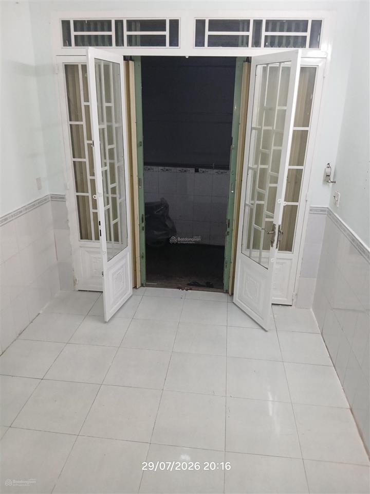 5tr. nhà nguyên căn 1t2l, mới, kho a, ra chợ phú xuân 300m, giáp q. 7