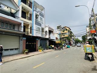 Mặt tiền đông hồ, quận 8, 4 tầng, đường nhựa 20m, dòng tiền 40tr/tháng, chỉ nhỉnh 9 tỷ.