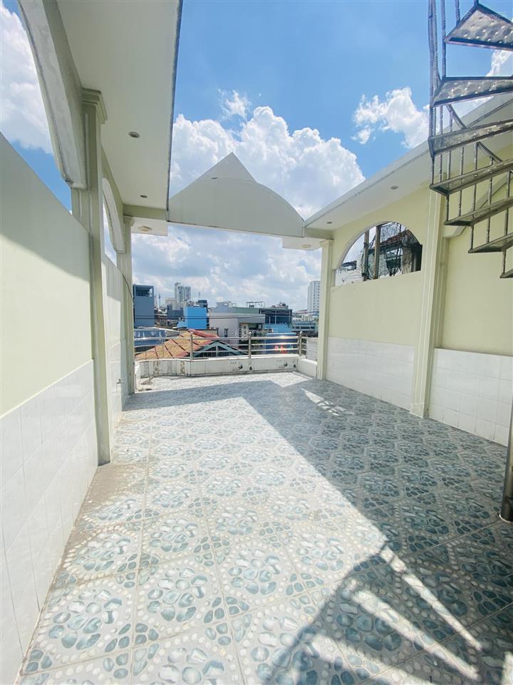 Mặt tiền gần sát quận 5, gần hưng phú, quận 8, 3 tầng, 4,5 x 31m, chỉ nhỉnh 10 tỷ tl