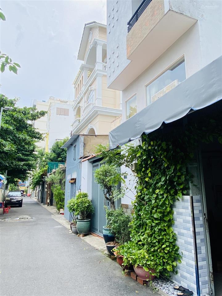 Xe hơi đỗ cửa, dương bá trạc, quận 8, 3 tầng, 4,1 x 10m, chỉ 5,2 tỷ