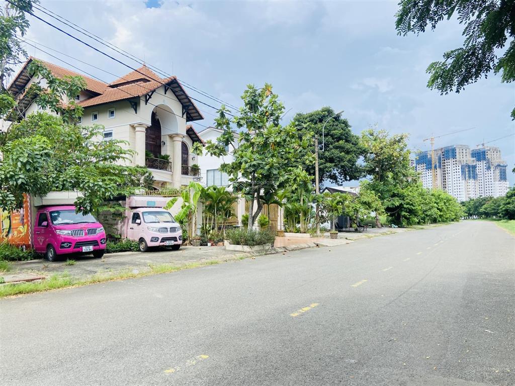 Cực hiếm ngay quận 8  kdc lê bôi  đường nhựa 20m  view sông  10x20m  nhỉnh 13 tỷ