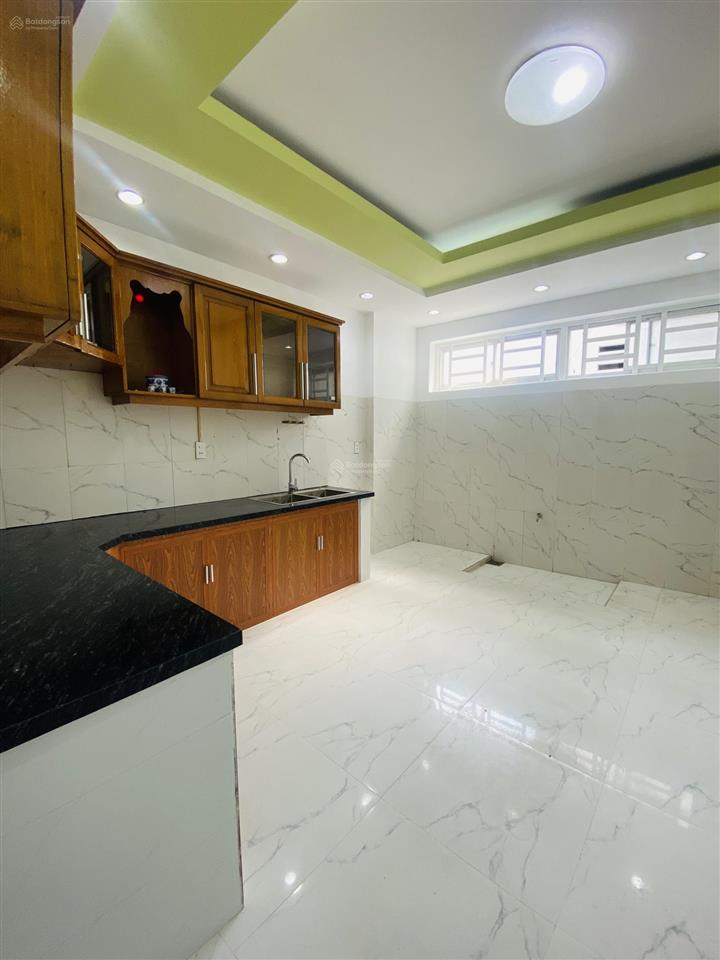 Nhà sát mt dương bá trạc  quận 8  hẻm 8m  4 tầng  ngang 4,1m x 10m  nhỉnh 7 tỷ