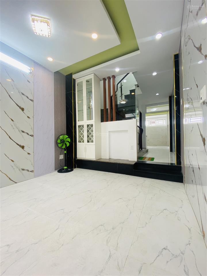Nhà sát mt dương bá trạc  quận 8  hẻm 8m  4 tầng  ngang 4,1m x 10m  nhỉnh 7 tỷ