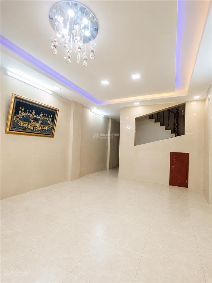 Sát mặt tiền dương bá trạc  quận 8  4 tầng  hẻm 6m  4,6 x 14m  chỉ 8,3 tỷ