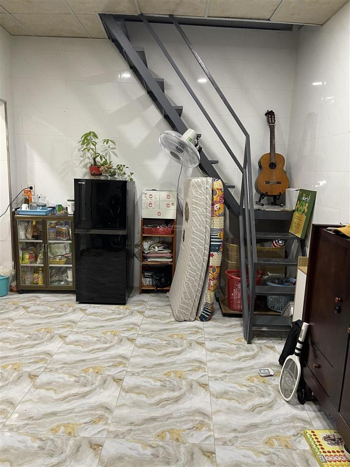 Cho thuê nhà khu cmt8, phường 6, quận tân bình