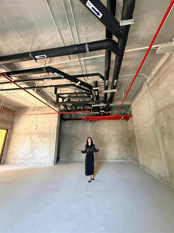 Bán shophouse beverly solari 85m² căn góc, mặt sảnh, trục đường lớndòng tiền 80tr/tháng  ck 43%.