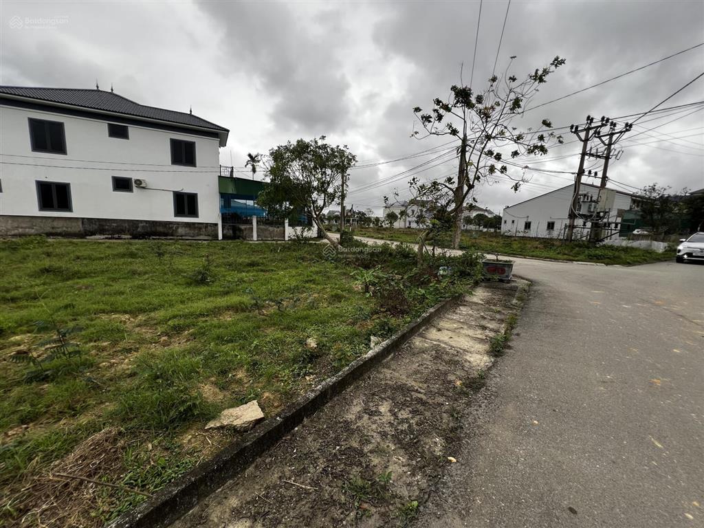 Bán đất kinh doanh đối diện chợ mới cẩm thành diện tích 160m2