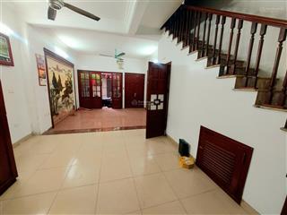 Cho thuê nhà riêng phố lê trọng tấn, thanh xuân 50m2 x 4t, cách mp 50m, 15tr/tháng