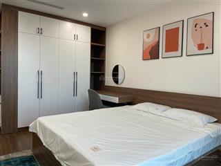 Gấp gấp! cho thuê cc vinhomes green bay mễ trì, 15 triệu, 68m2, đầy đủ tiện nghi, rẻ nhất tt