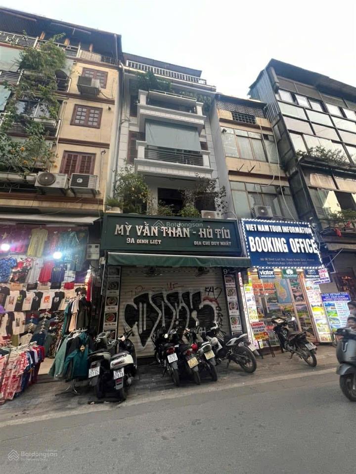 Thuê thẳng nhận luôn tại khu phố nhà thờ mặt tiền hơn 4m