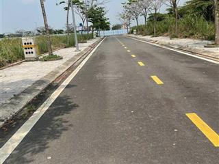 Chủ ngộp cần bán gấp nền d1. dt 75m2 giá 1tỷ150, sổ sẵn công chứng ngay ở dự án dragon pearl