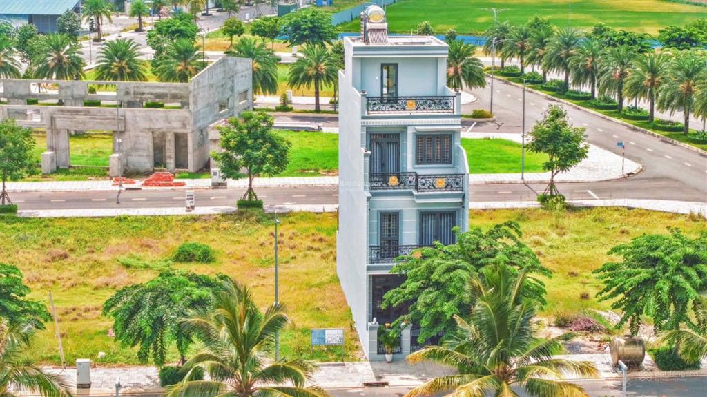 Chủ ngộp cần bán gấp nền tái định cư king hill, đối diện eco retreat, giá chỉ 1,8 tỷ