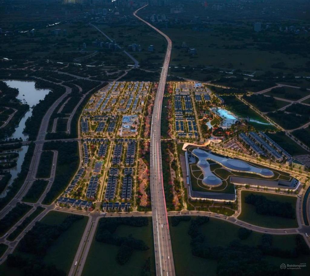 Shophouse 2 mặt tiền đối diện mega mall 9,5ha giá chỉ 4tỷxx. ở dự án thanh phú centre point