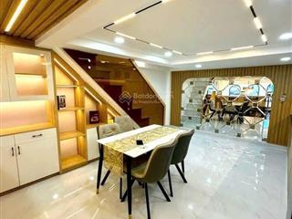 Kẹt vốn bán gấp nhà bành văn trân, tân bình. giá 2,87 tỷ, dt 60m2,  như 0766 372 ***, hẻm xe hơi