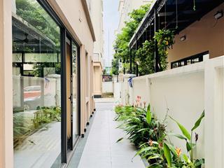 Cần tiền bán nhanh căn xẻ khe 91m , cạnh trường học, bán 12ty9 bao phí