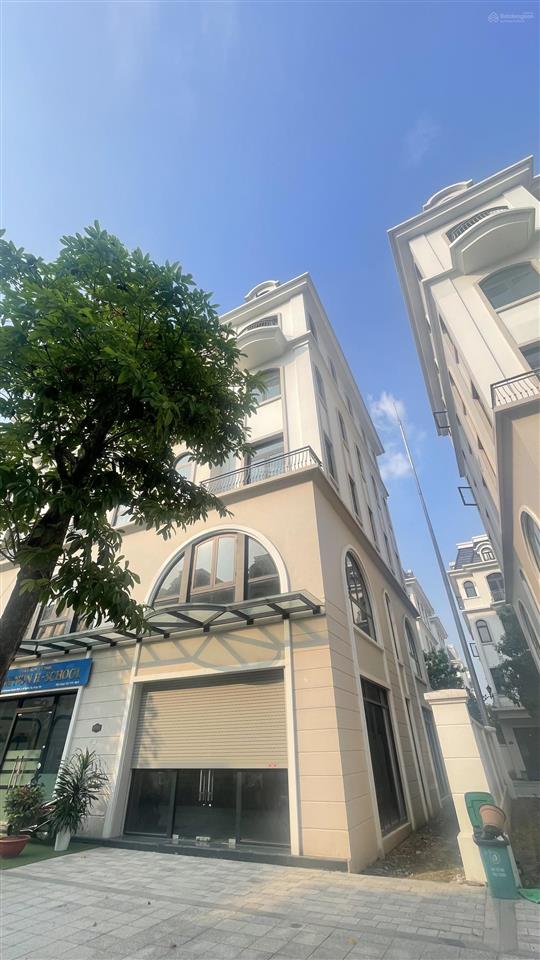 Vin3 đlbm 110m giá áp voucher còn về giá chỉ 12 tỷ  15 tỷ