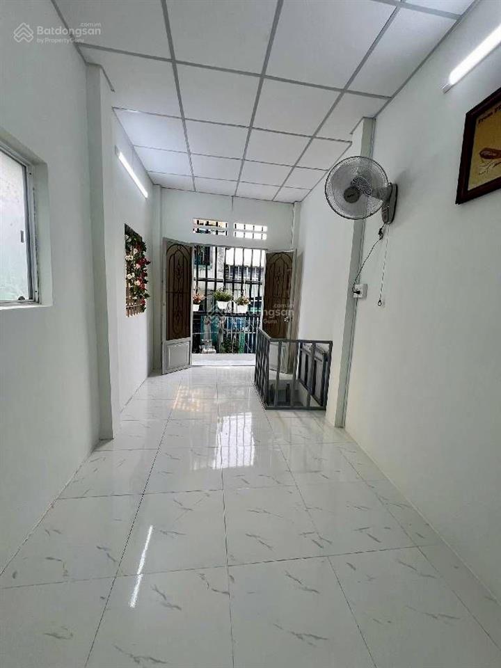 Nhà đẹp mới xây hẻm 225 tạ quang bửu quận  50m2 sử dụng  giá nhỉnh 2 tỷ