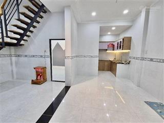 Bán nhà mới đẹp sát hẻm ô tô  trung tâm phường chánh hưng  40m2  2 tầng  hơn 4 tỷ