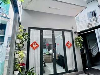 Nhà đẹp ngang khủng 6m đường bông sao, quận 8  2 tầng  sổ riêng chỉ hơn 3 tỷ