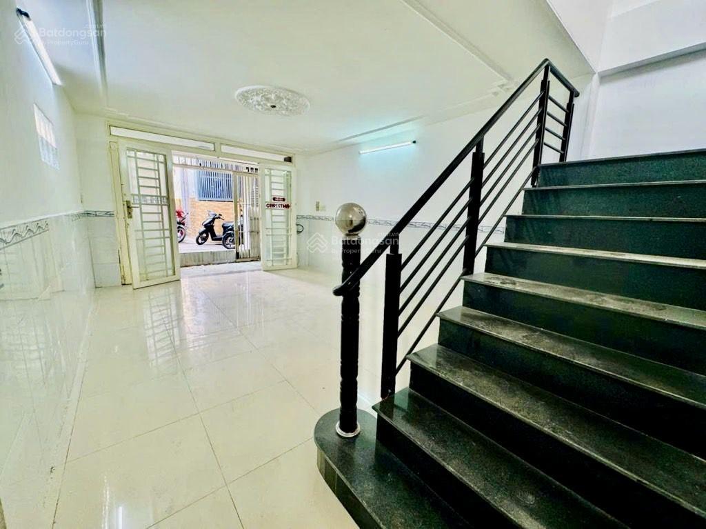 Căn góc siêu thoáng dương bá trạc, quận 8  48m2  2 tầng hơn 5 tỷ