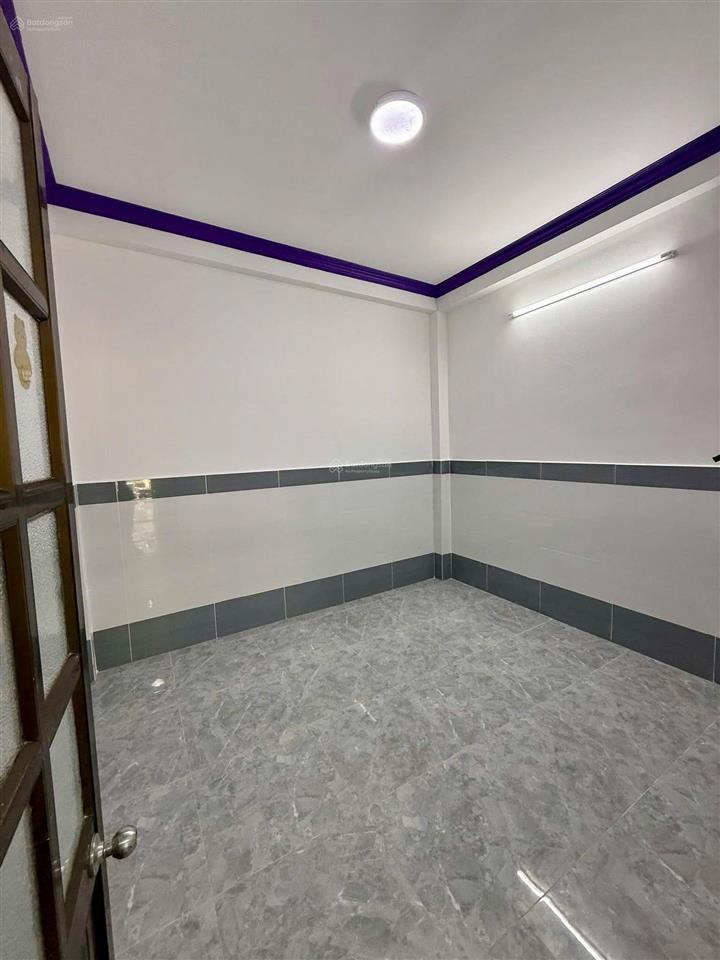 Bán nhà phố vip âu dương lân, quận 8  sát hẻm xe tải  55m2  2 tầng  chỉ hơn 6 tỷ