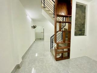 Bán nhà riêng đường âu dương lân, quận 8  41 m2  2 tầng  sổ riêng  chỉ 4.3 tỷ
