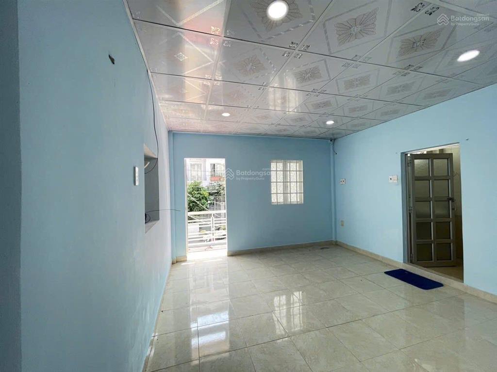 Nhà ngang khủng đường hưng phú, quận 8  54m2  2 tầng  sân rộng đãi tiệc  nhỉnh 5 tỷ