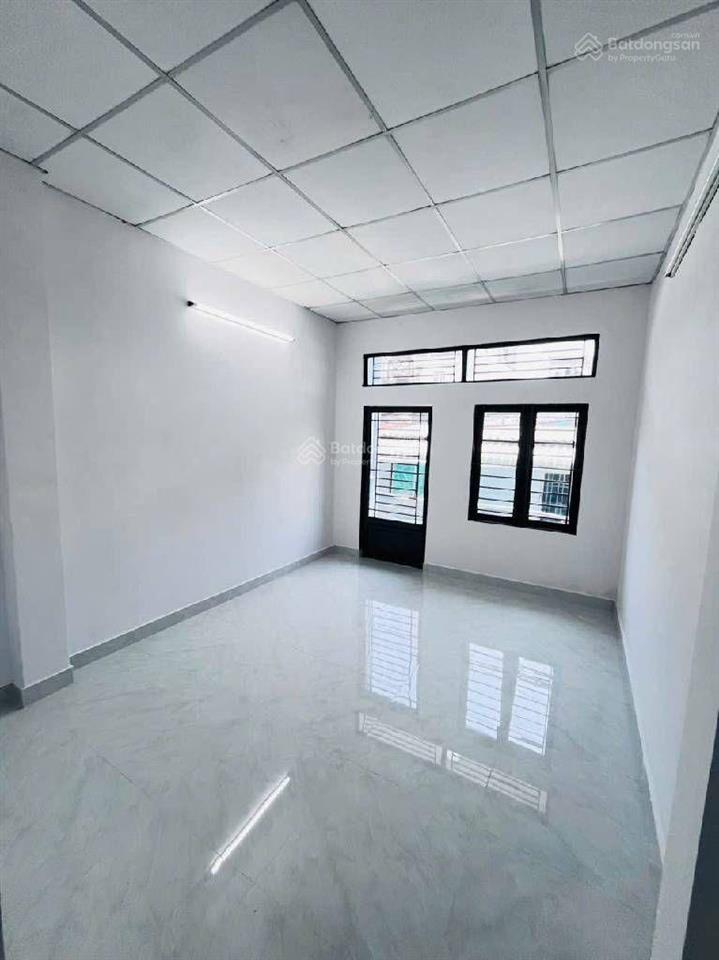 Nhà mới xây cao lỗ, quận 8  dt 36m2  2 tầng  chỉ hơn 3 tỷ