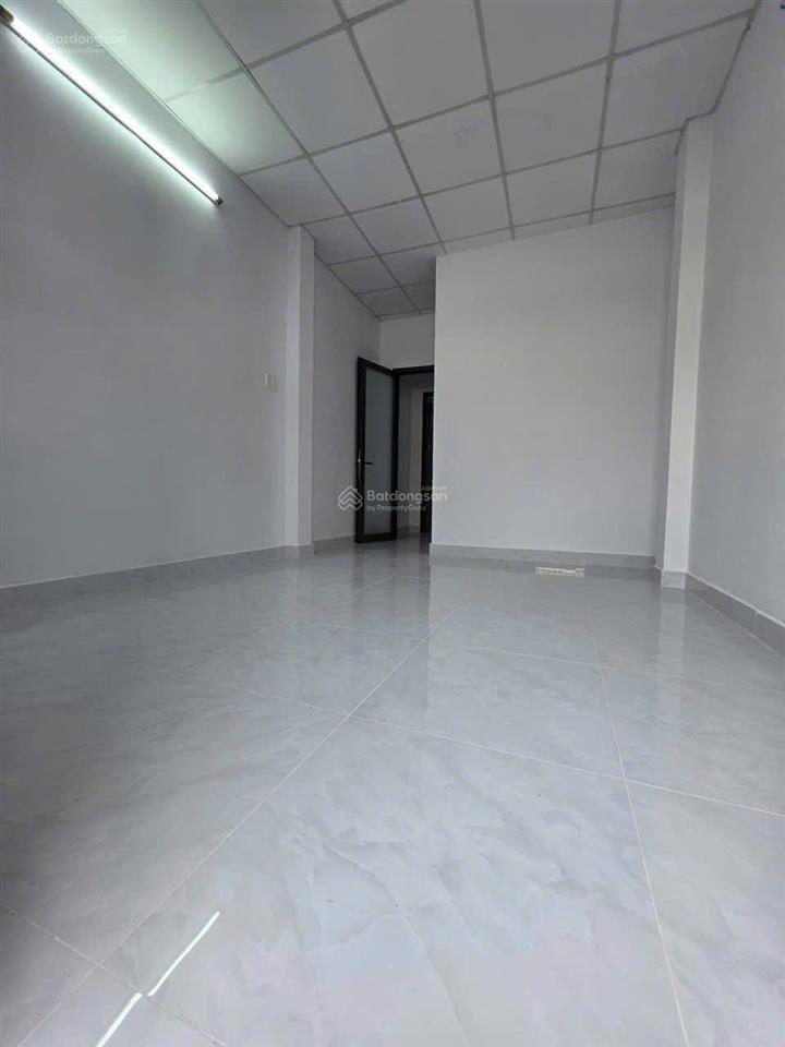 Nhà mới xây cao lỗ, quận 8  dt 36m2  2 tầng  chỉ hơn 3 tỷ